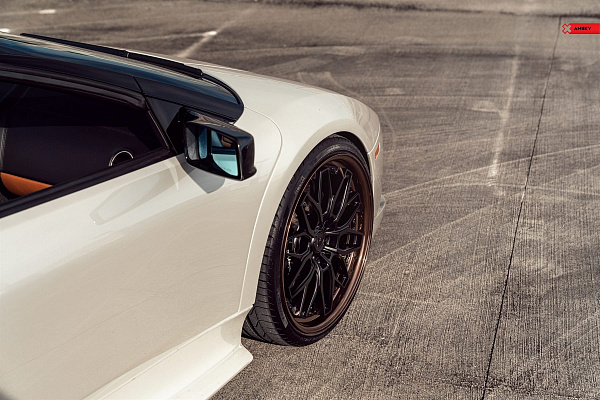Фото дисков Anrky RS1 Черный сатин на Lamborghini Murcielago