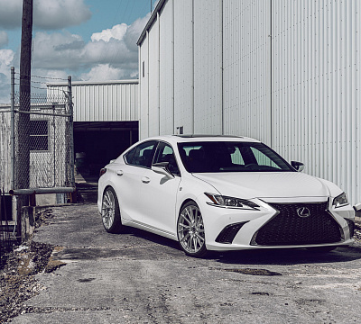Фото дисков Vossen HF-4T на Lexus ES VII