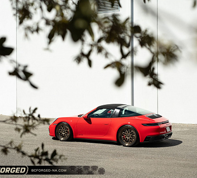 Фото дисков BC Forged MHK519 на Porsche 911 VIII