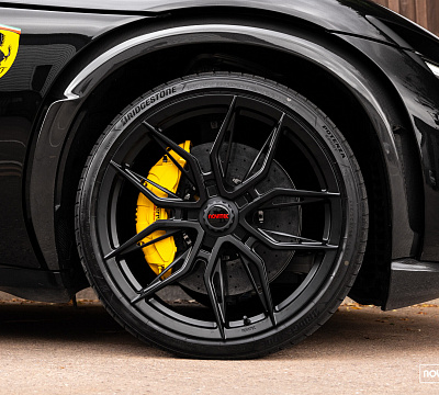 Фото дисков NOVITEC NF11 на Ferrari Purosangue