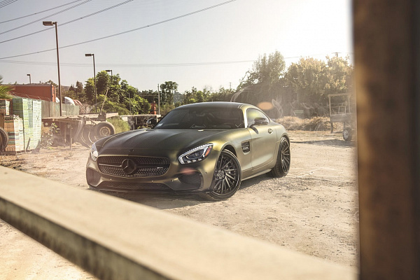 Фото дисков Savini SV64 Черный сатин на Mercedes-Benz AMG GT I