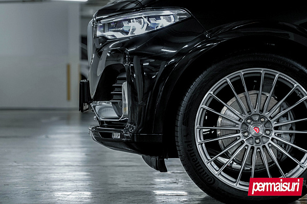 Фото дисков Vossen S17-04 Глянцевый лак на BMW X7 (G07)