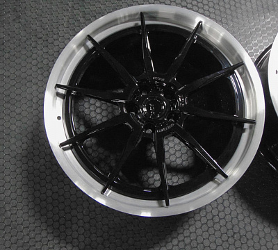 ADV.1 ADV10 Track Spec CS