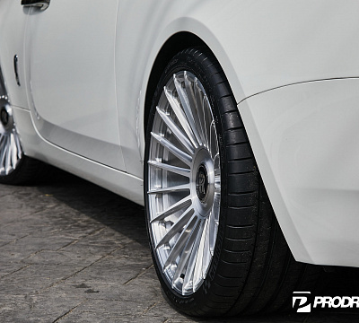 Фото дисков Vossen S17-13 на Rolls-Royce Wraith