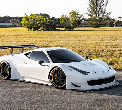 Фото дисков Strasse Wheels SV10-RS Performance на Ferrari 458