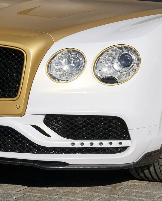 Фото дисков CS.11 Сатиновое золото на Bentley Flying Spur II