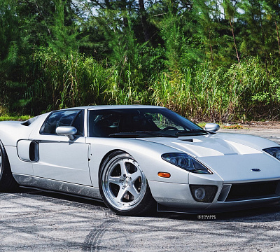 Фото дисков Strasse Wheels S5 Track на Ford GT I