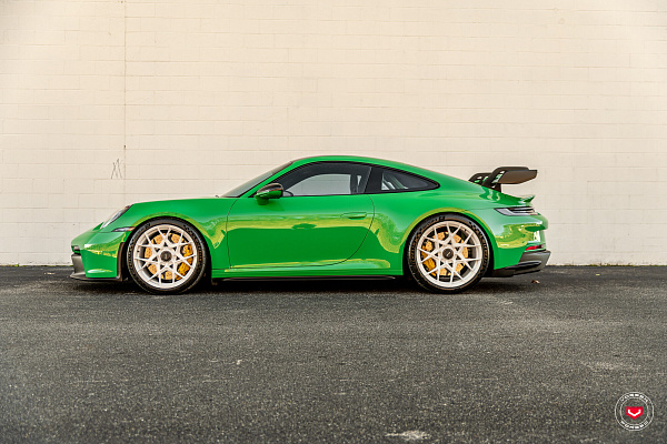 Фото дисков Vossen S21-07 Белый глянец на Porsche 911 VIII