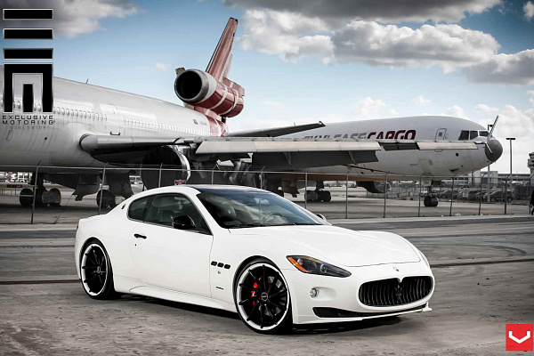 Фото дисков Vossen CVT Черный глянец на Maserati GranTurismo I
