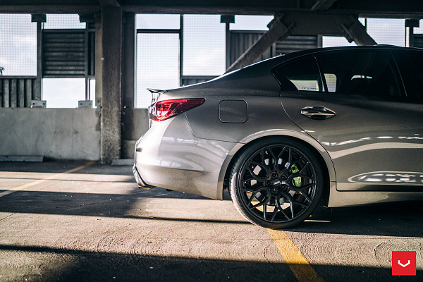 Фото дисков Vossen HF-2 Черный сатин на Infiniti Q50