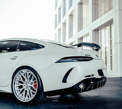 Фото дисков Strasse Wheels SV10M Deep Concave FS на Mercedes-Benz AMG GT I