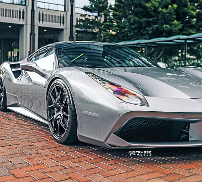 Фото дисков Strasse Wheels SM5RT Deep Concave Monoblock на Ferrari 488