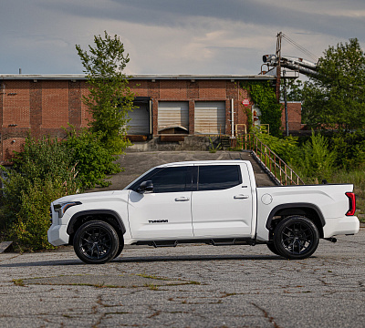 Фото дисков Vossen HF6-4 на Toyota Tundra III