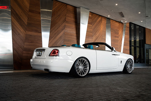 Фото дисков Anrky AN19 Полированный лак на Rolls-Royce Wraith