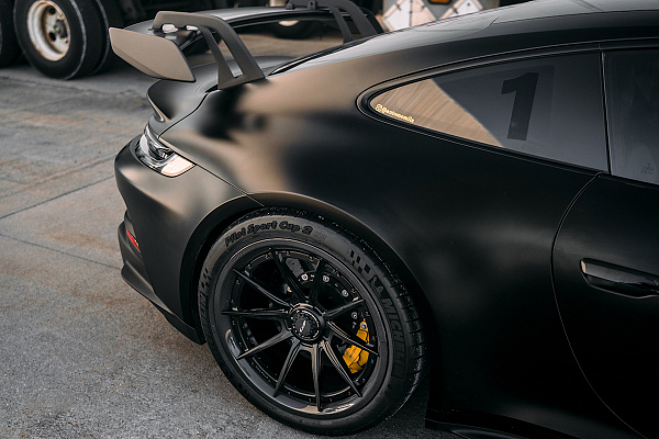 Фото дисков Savini SV10 Черный сатин на Porsche 911 VIII