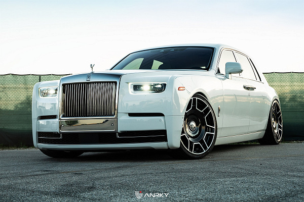 Фото дисков Anrky RF-277 Алмазная проточка на Rolls-Royce Phantom