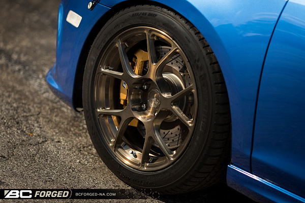 Фото дисков BC Forged RZ05 Глянцевая бронза на Volkswagen Golf VII