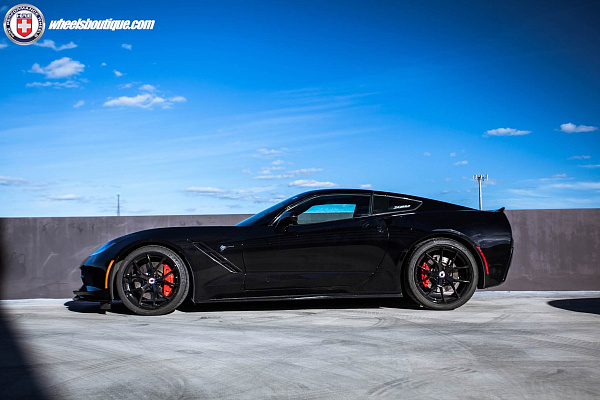 Фото дисков HRE P101 Черный глянец на Chevrolet Corvette C7