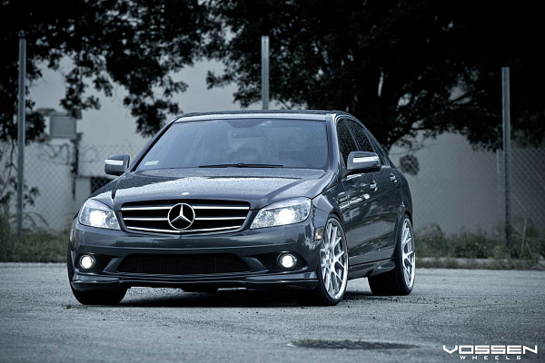 Фото дисков Vossen CV2 Серебро на Mercedes-Benz C-Class (W204)