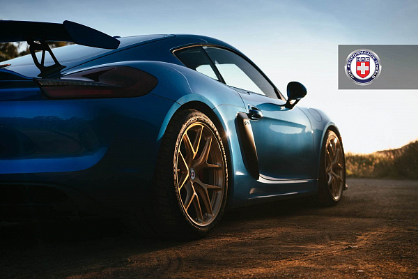 Фото дисков HRE R101 Глянцевое золото на Porsche Cayman II