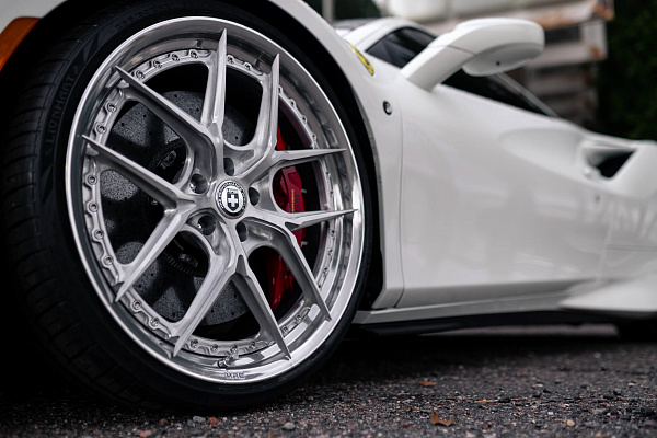 Ferrari F8 Tributo
