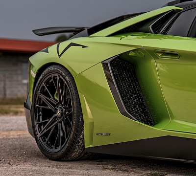 Фото дисков Vossen M-X6 на Lamborghini Aventador
