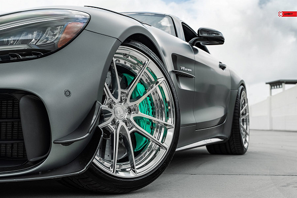 Фото дисков Anrky AN24 Полированный лак на Mercedes-Benz AMG GT I