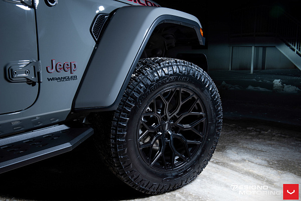 Фото дисков Vossen HF-2 Черный сатин на Jeep Wrangler IV (JL)