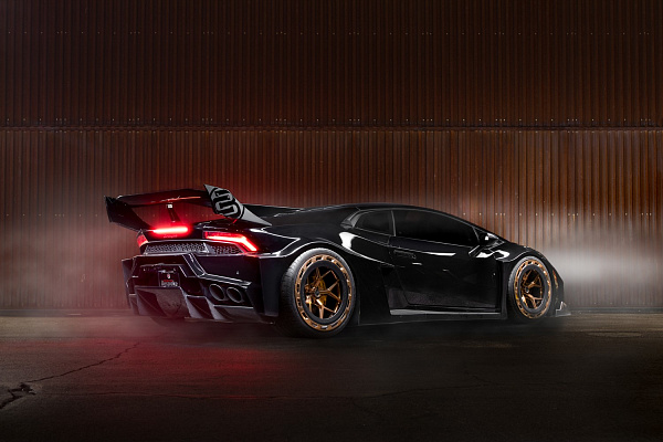 Фото дисков Brixton Forged PF7 Aerotech Глянцевая бронза на Lamborghini Huracan