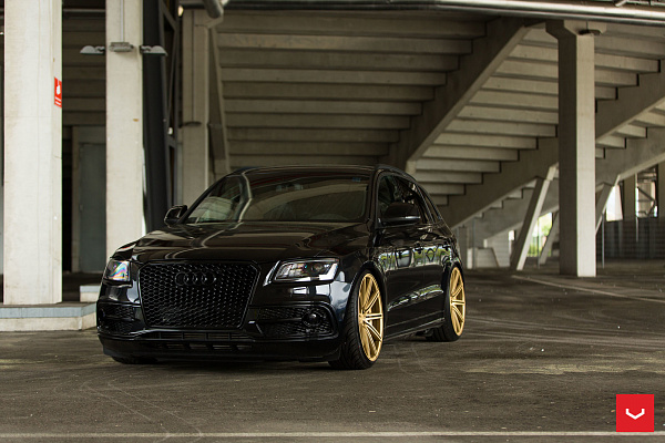 Фото дисков Vossen CV4 Сатиновое золото на Audi Q5 (8R)