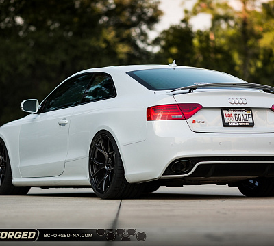 Фото дисков BC Forged RZ05 на Audi A/S/RS 5 (8T)