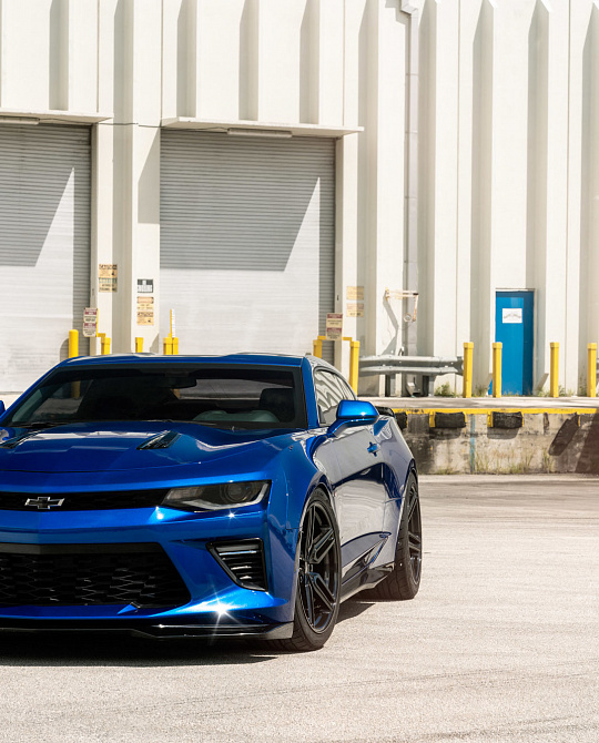 Фото дисков HF-1 Черный глянец на Chevrolet Camaro VI