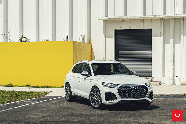 Фото дисков Vossen HF-5 Серебро на Audi Q5 GU