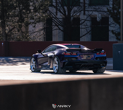 Фото дисков Anrky RS5.2 на Chevrolet Corvette C8