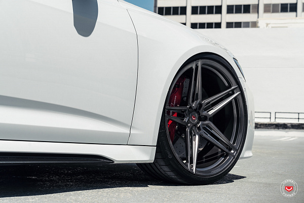 Фото дисков Vossen EVO-1R Глянцевый темный лак на Audi A/RS 6 (C8)
