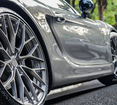 Фото дисков Anrky AN20 на Porsche Cayman II