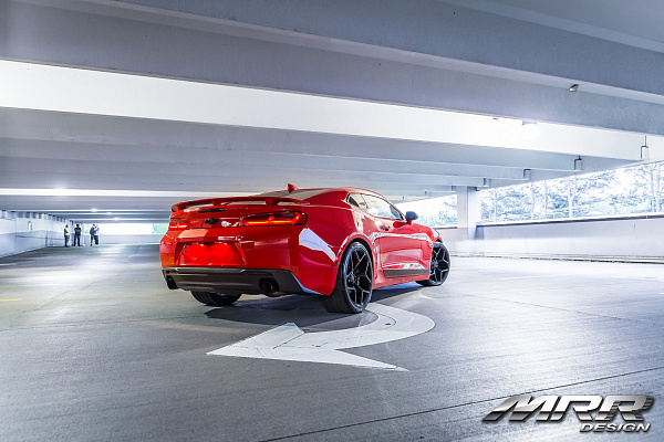 Фото дисков MRR M228 Черный глянец на Chevrolet Camaro VI
