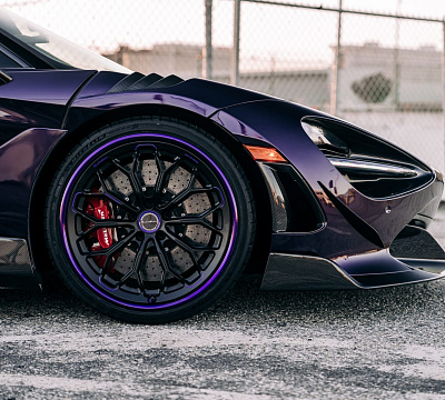Фото дисков Brixton Forged CM6-RS на McLaren 720S