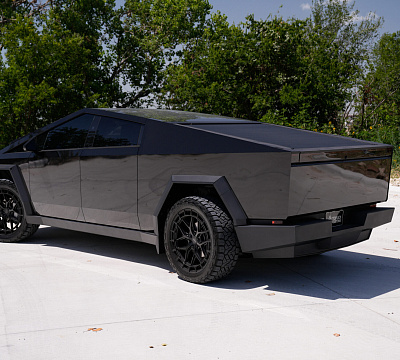 Фото дисков Vossen HFX-1 (6-Lug) на Tesla Cybertruck