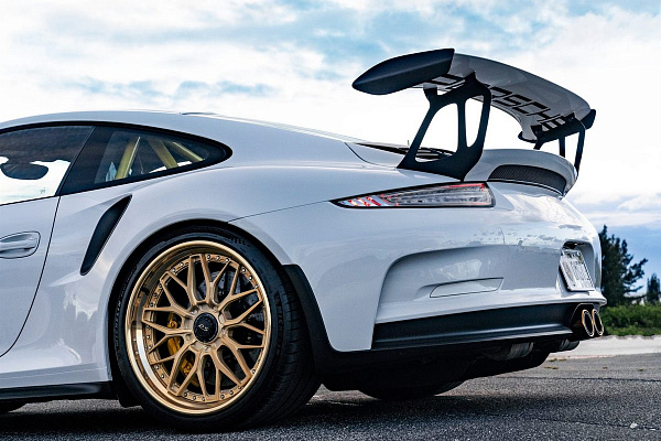 Фото дисков Anrky RS1 Сатиновое золото на Porsche 911 VII