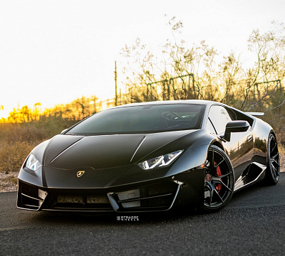 Фото дисков Strasse Wheels SM5R Deep Concave Monoblock на Lamborghini Huracan
