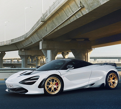 Фото дисков Strasse Wheels SM5R Deep Concave FS на McLaren 720S