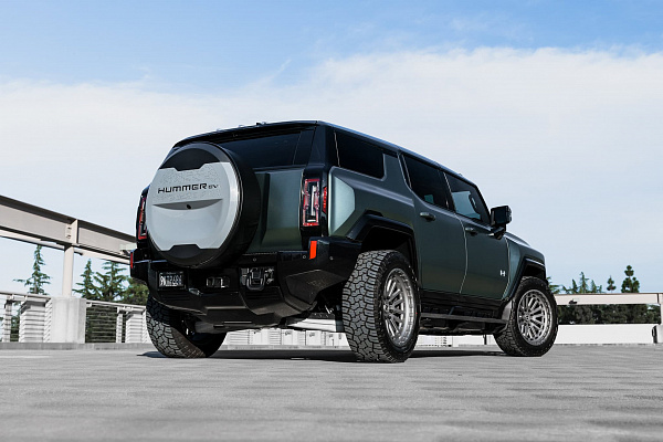 Фото дисков Brixton Forged BX03-M Матовый графит на GMC Hummer EV