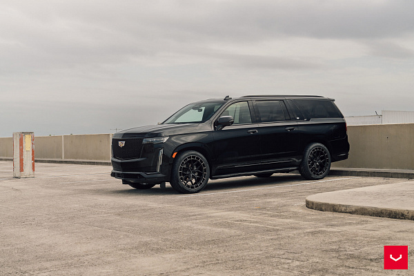 Фото дисков Vossen HFX-1 (6-Lug) Черный глянец на Cadillac Escalade V