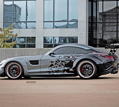 Фото дисков Strasse Wheels SV8 Performance на Mercedes-Benz AMG GT I