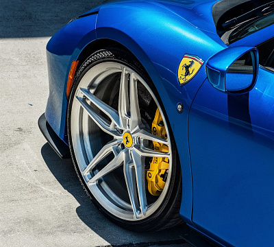 Фото дисков Anrky AN17 на Ferrari F8