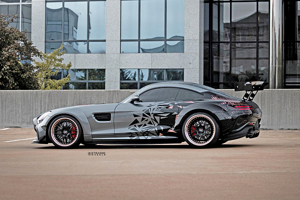 Фото дисков Strasse Wheels SV8 Performance Другой цвет на Mercedes-Benz AMG GT I