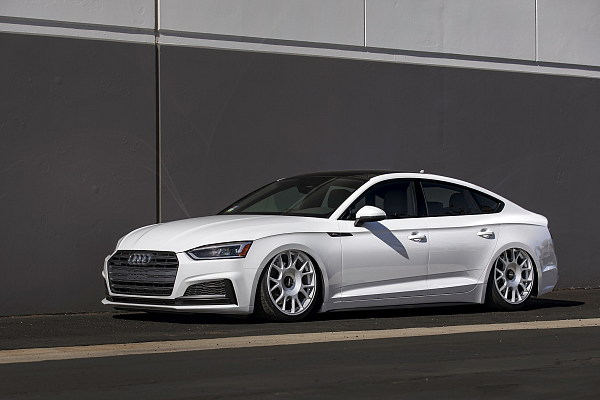 Фото дисков Rotiform TUF-R Серебро на Audi A/S/RS 5 (F5)