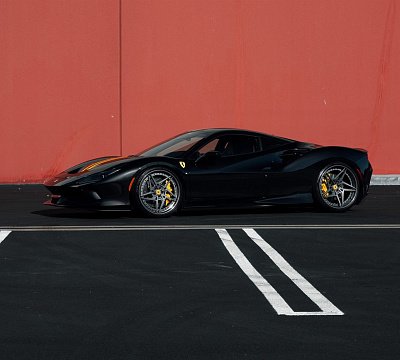Фото дисков Anrky S3-X3 на Ferrari F8