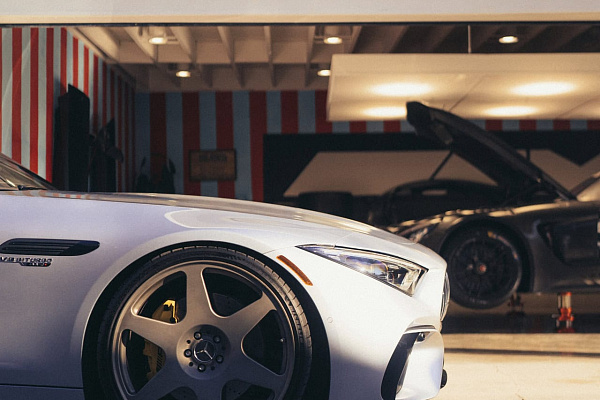 Фото дисков Brixton Forged RS01 Серебро на Mercedes-Benz SL (R232)